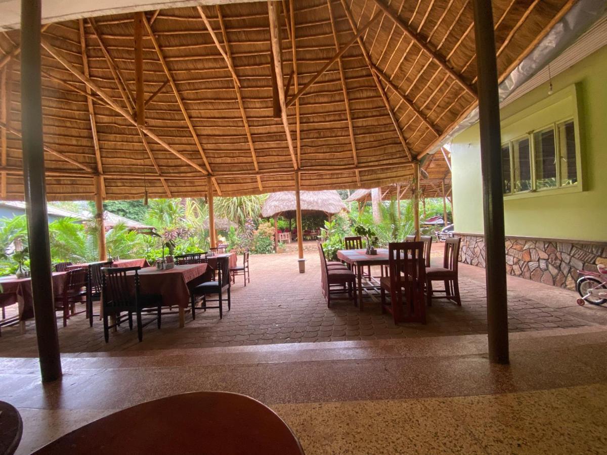 Afro Smile Hotel & Guest House - ג'ינג'ה מראה חיצוני תמונה
