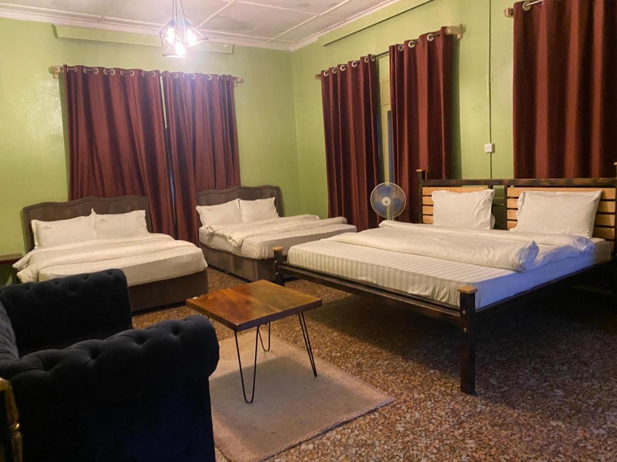 Afro Smile Hotel & Guest House - ג'ינג'ה מראה חיצוני תמונה